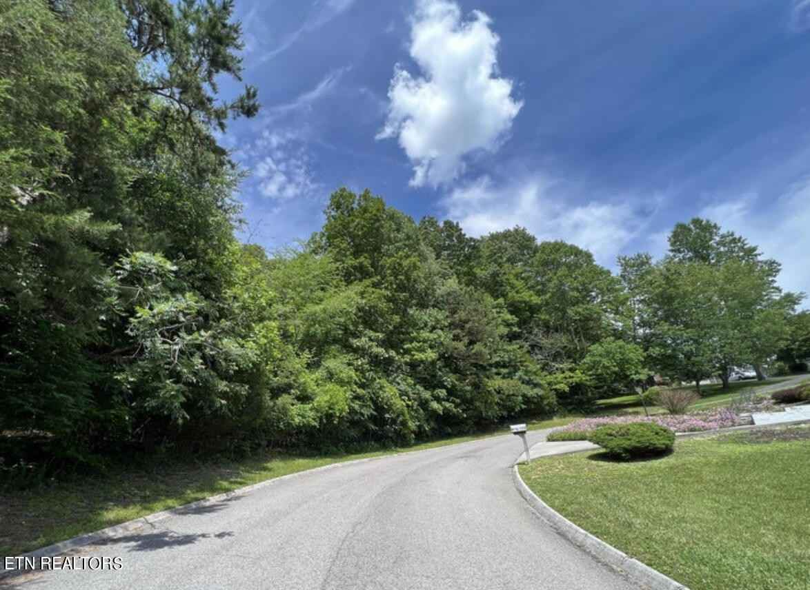 Lot 8 Presidential Blvd  