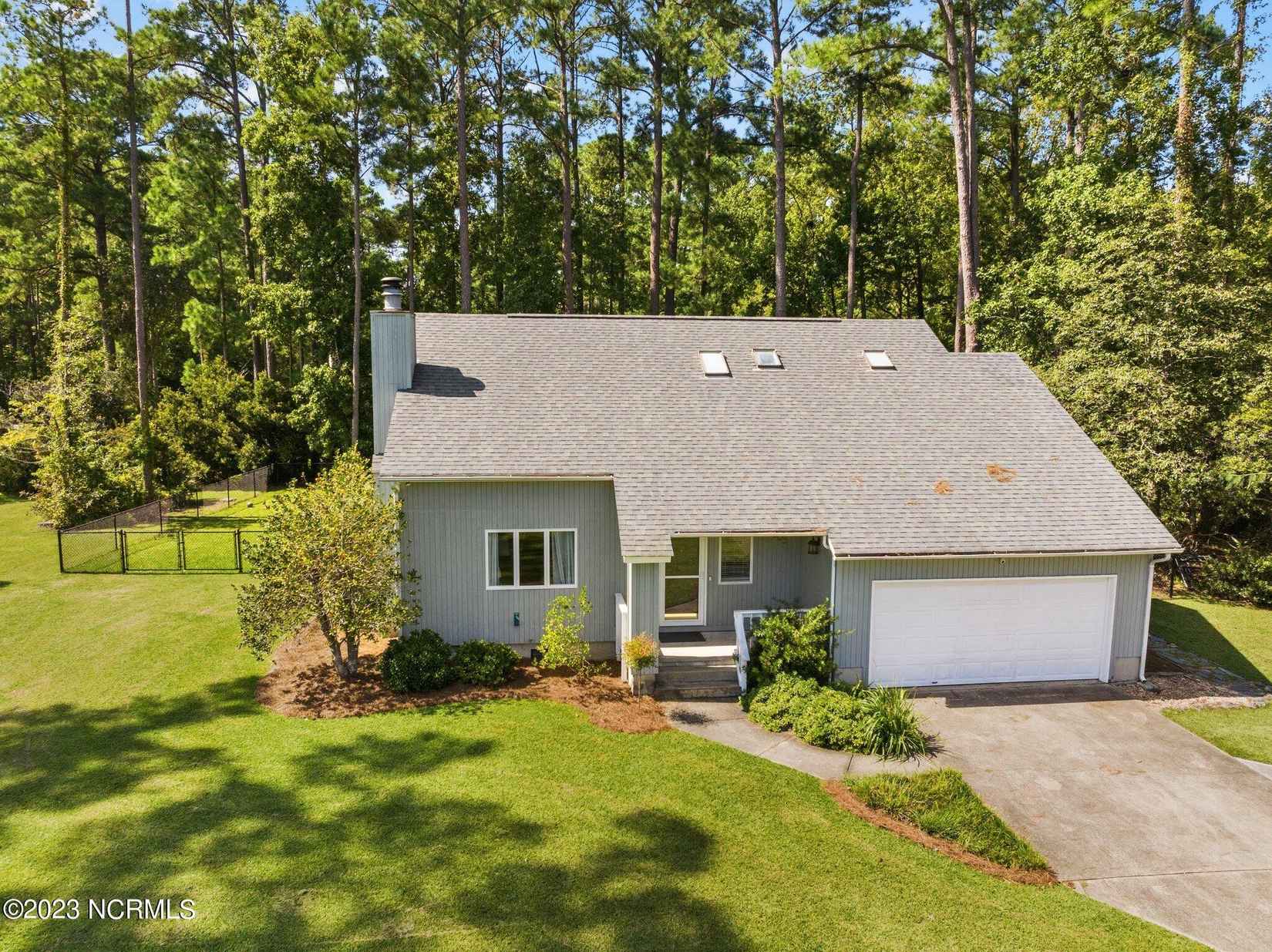 3003 Sloop Dr  