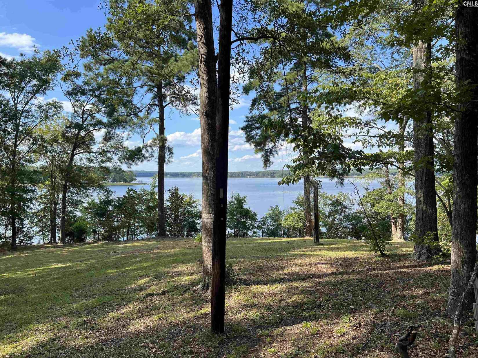 24 windward Ln  