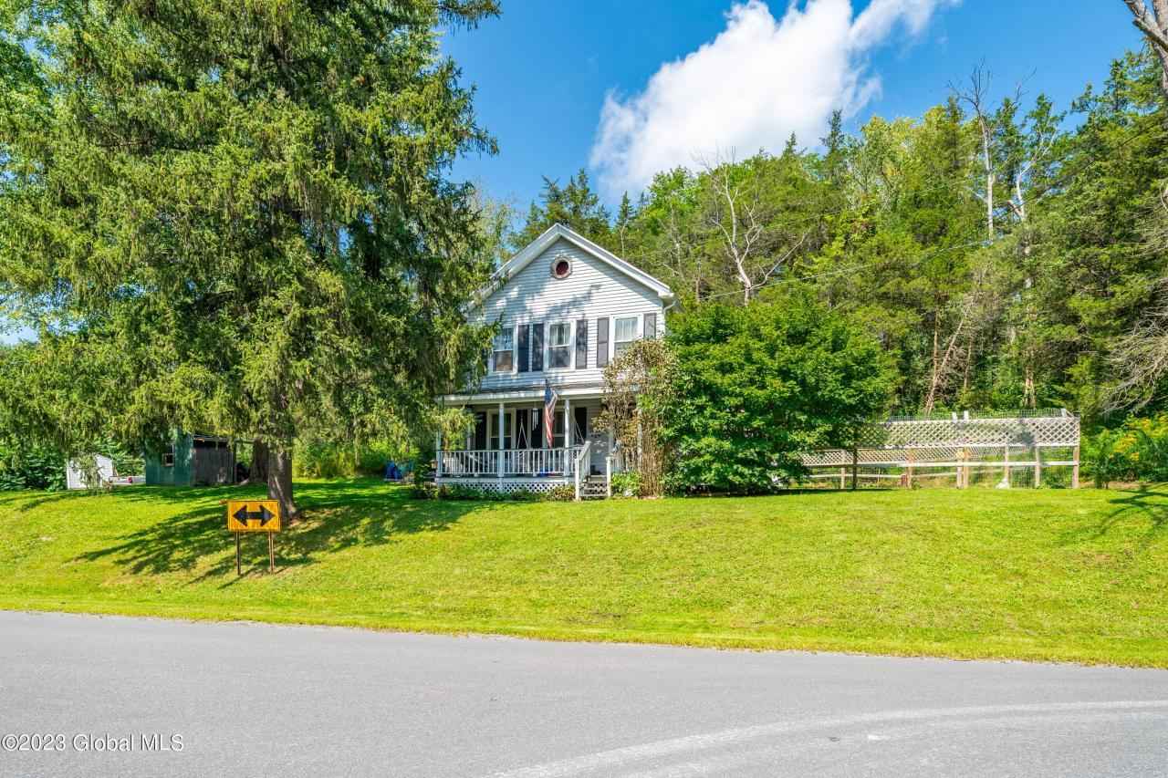 418 W Ghent Rd  