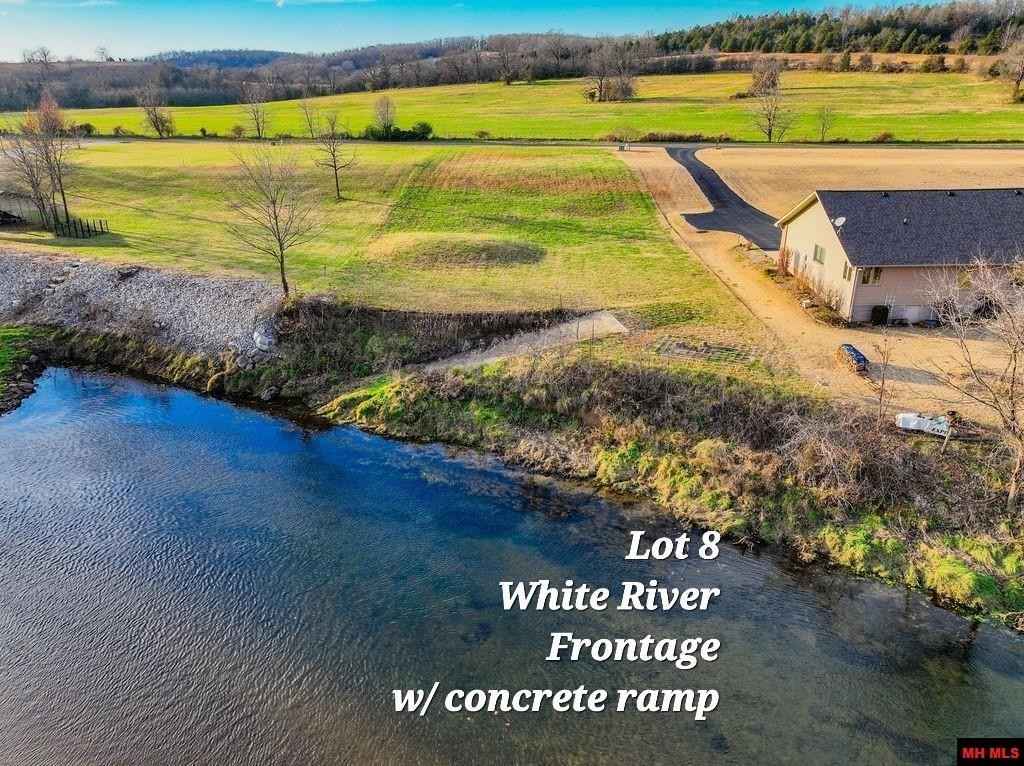 Lot 8 PEARL Dr  