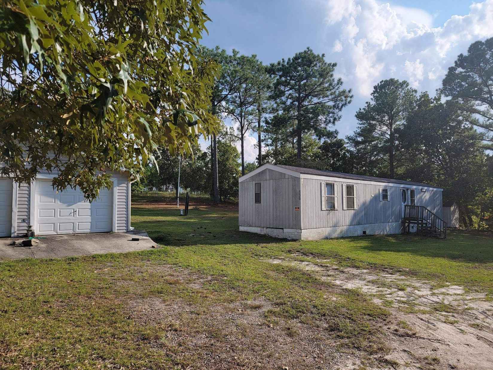 310 Cherokee Ln  