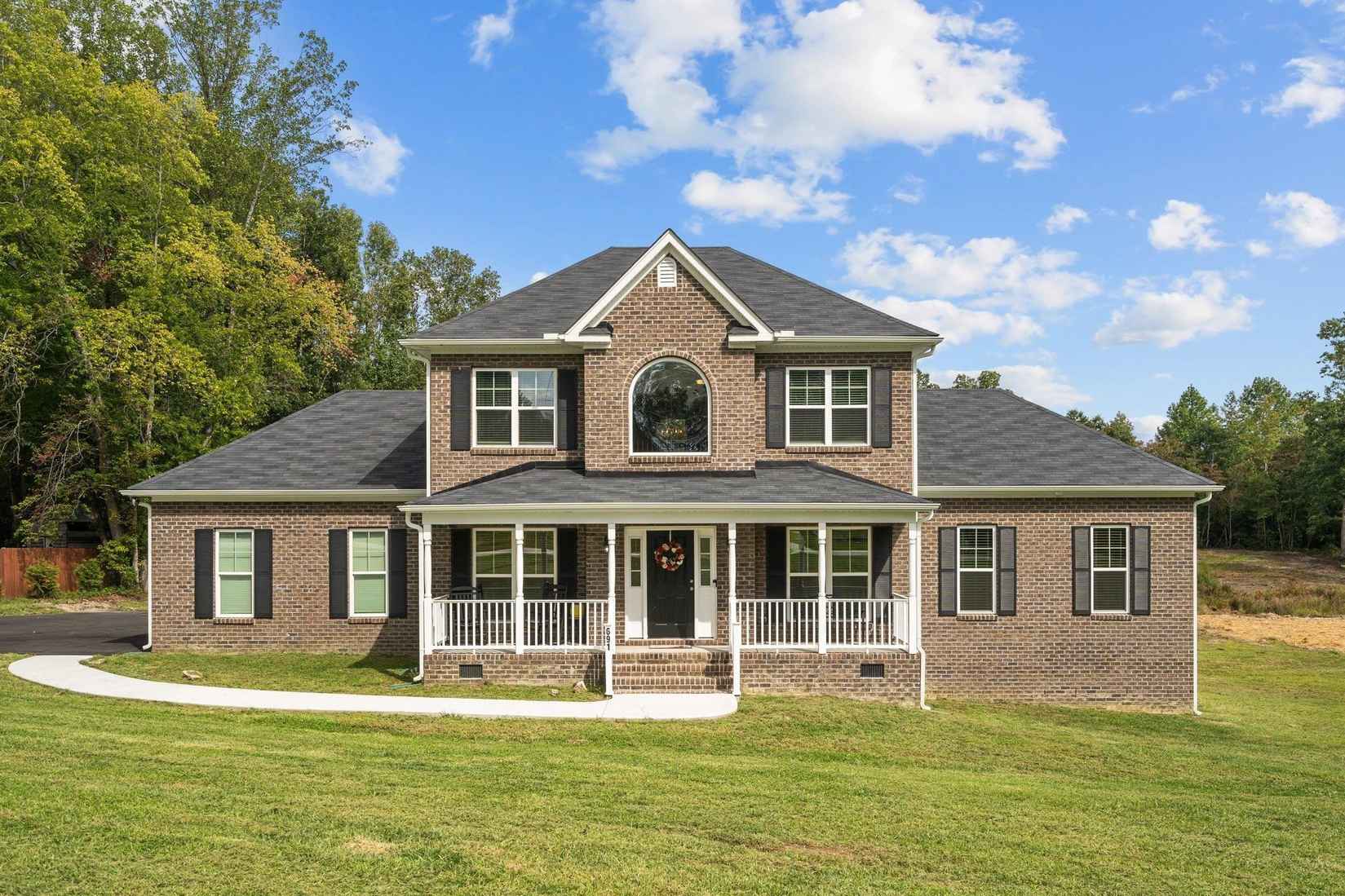 691 Moores Pond Rd  