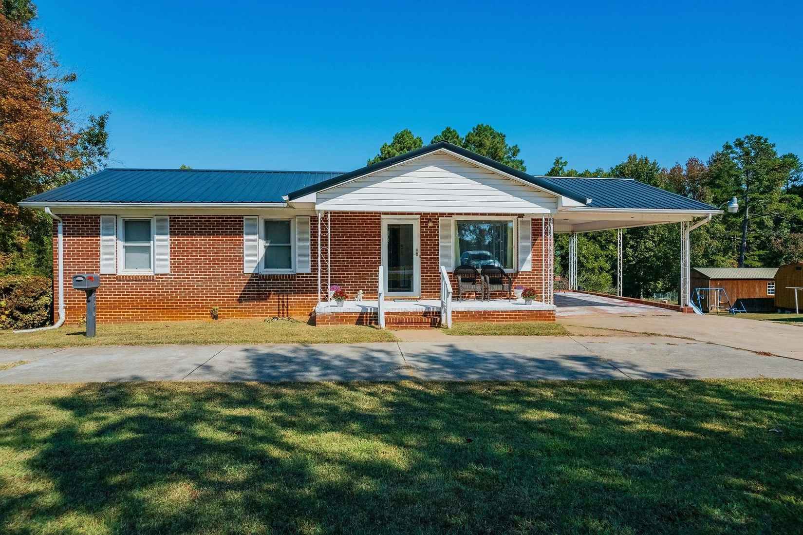 847 Blanch Rd  