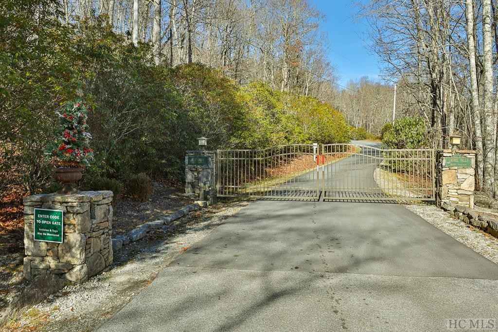00 Leafy Knl Cir  