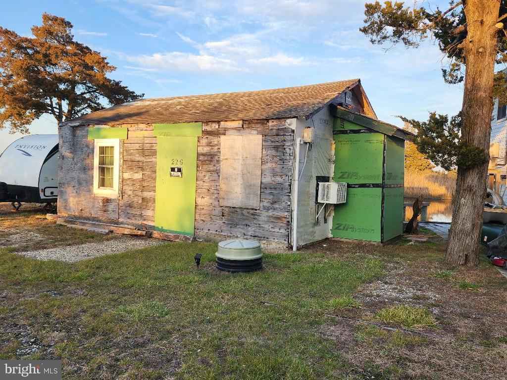 226 Dock Rd  