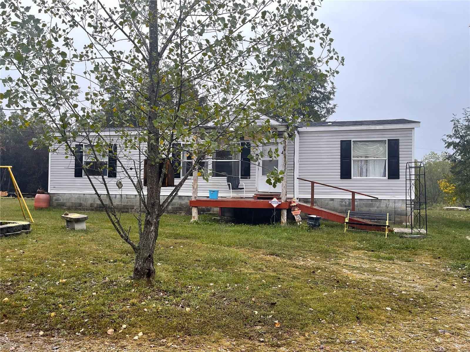 22080 Trails End Dr  