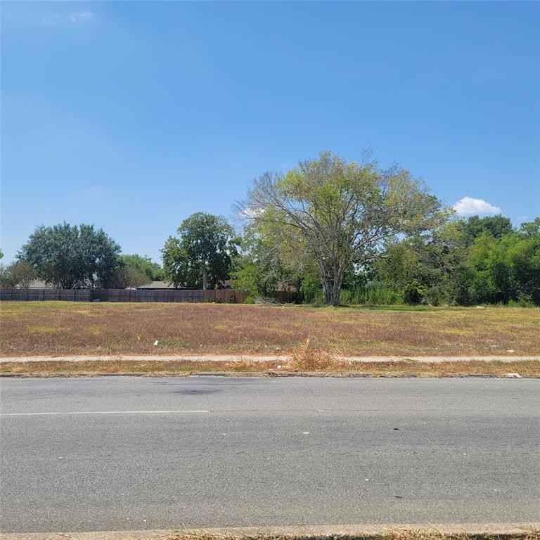 0 (11318) M L King Blvd  