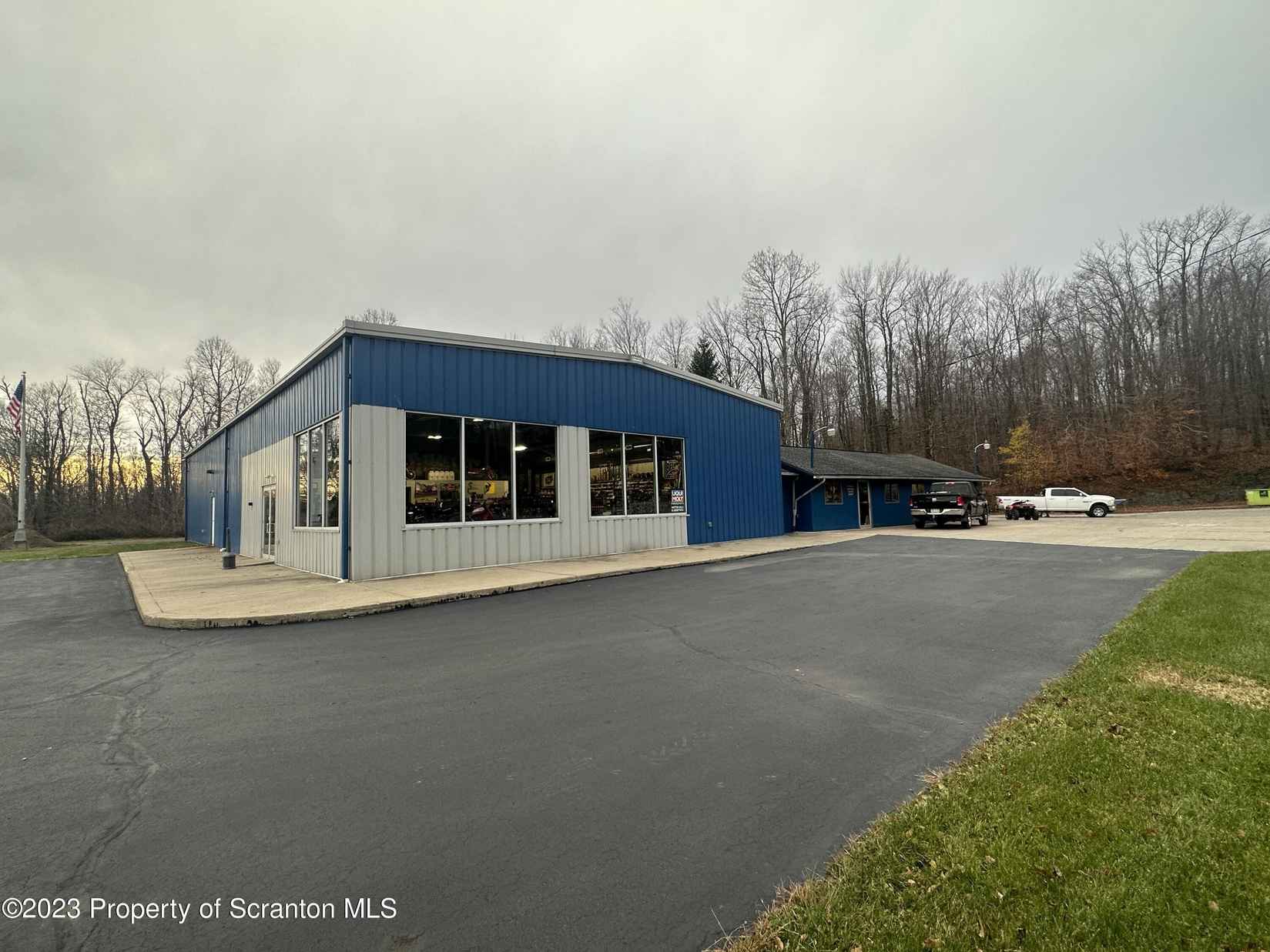 233 Scranton Pocono Hwy  
