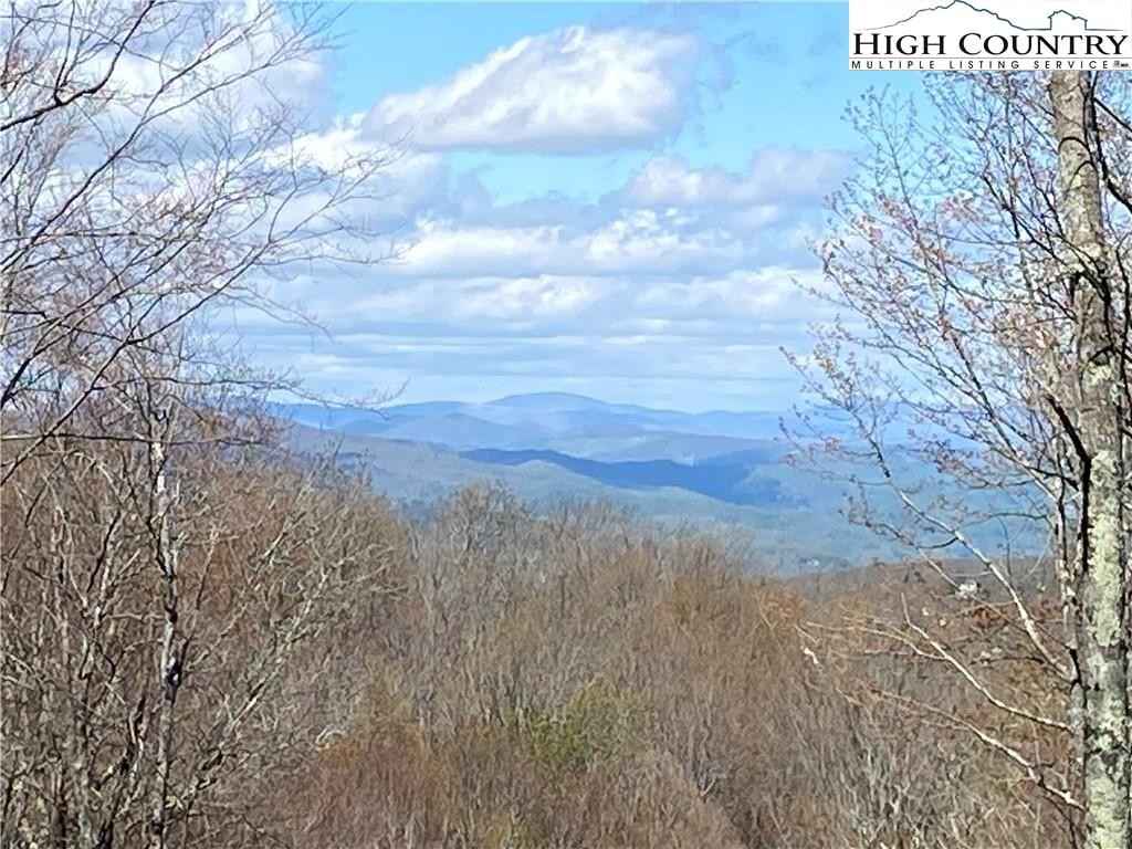 25 Monteagle Great Sky Dr  