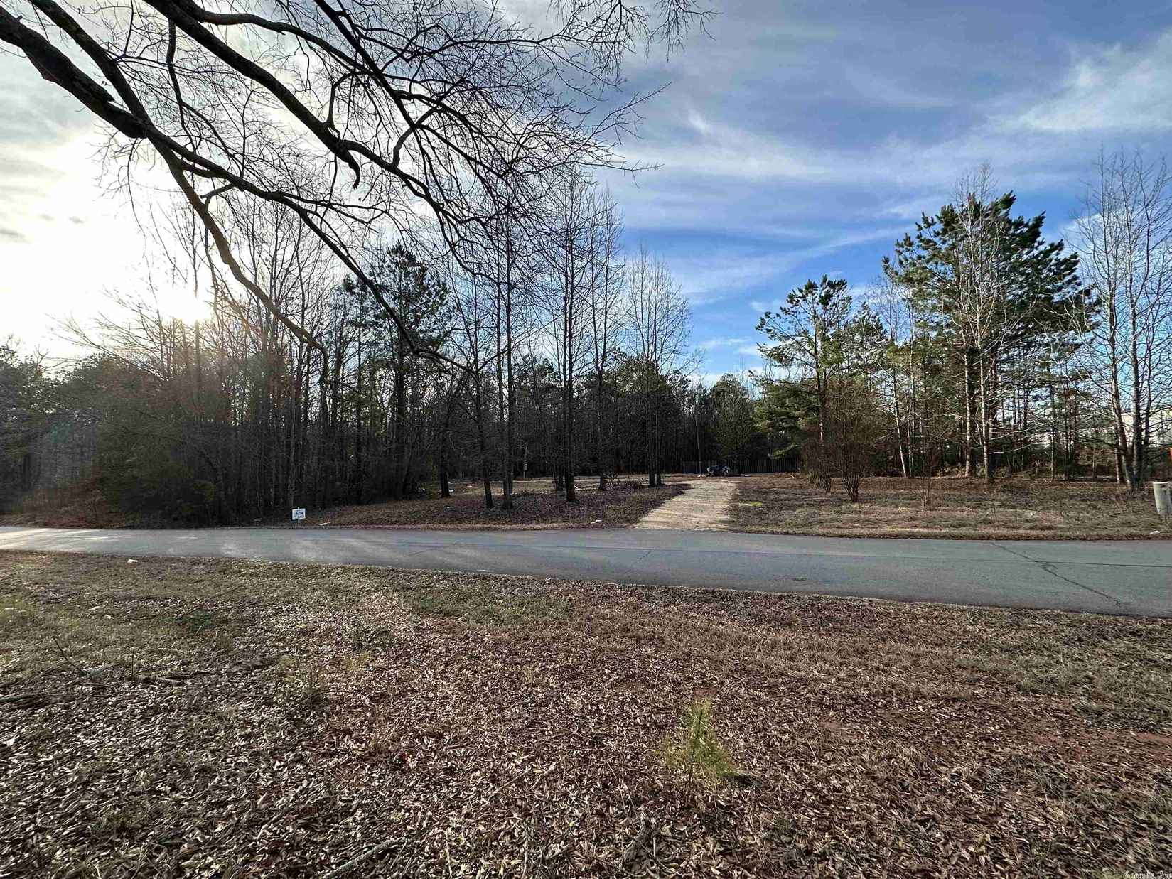 303 Fiser Dr  
