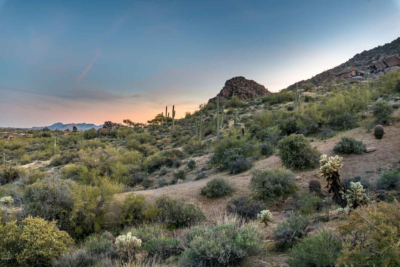 37009 N Nighthawk Way  