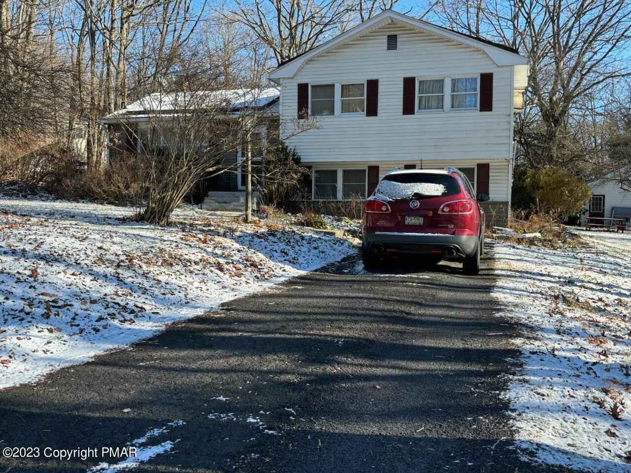 126 Winona Rd  