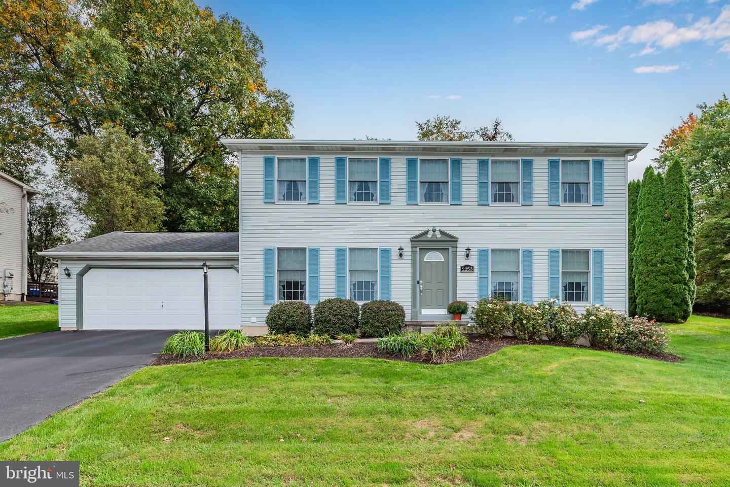 2253 Canterbury Dr  