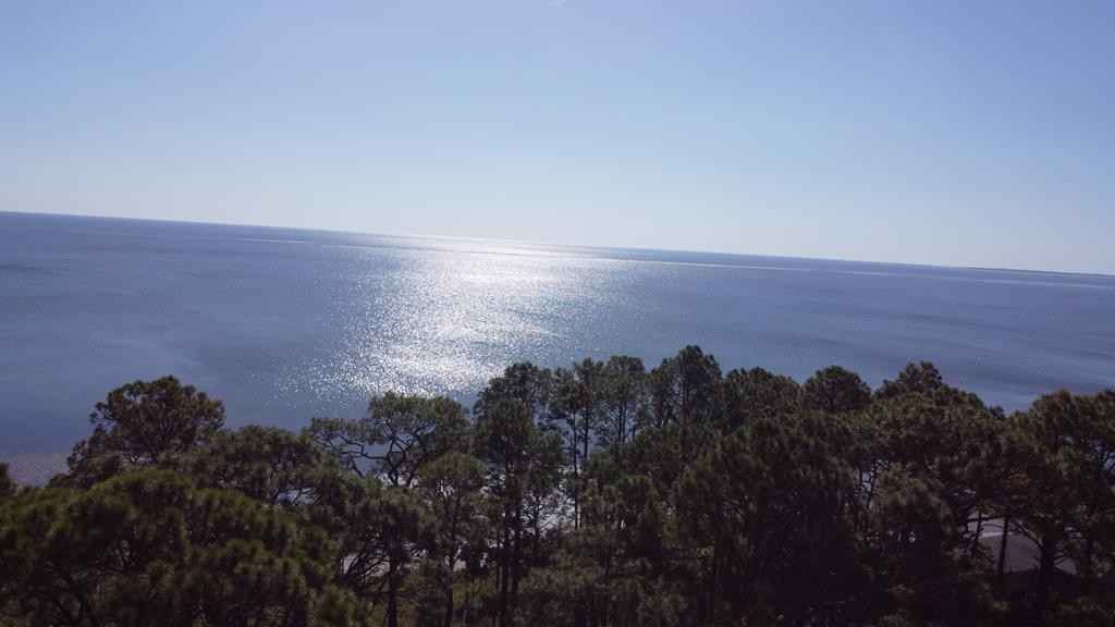 126 S Bay Shr Dr  