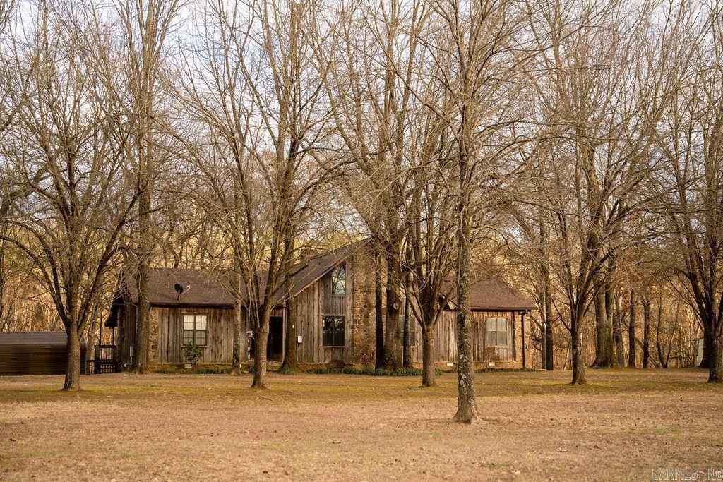 106 King Edwards Ln  