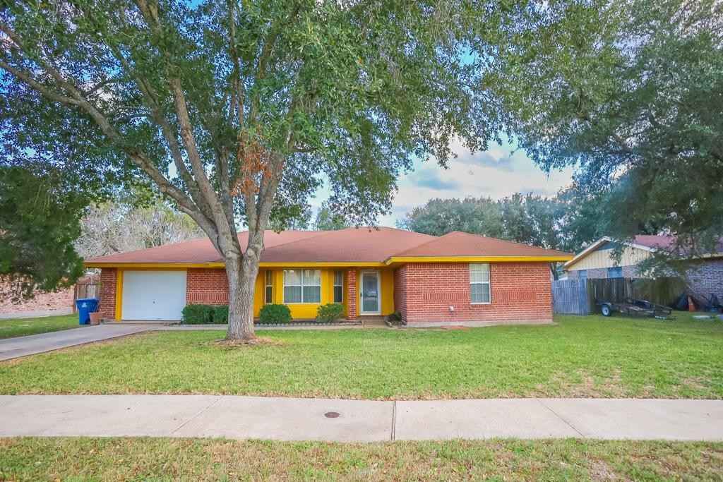 1304 Yosemite Dr  