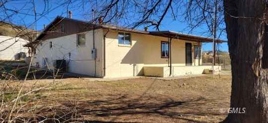 849 S Highland  