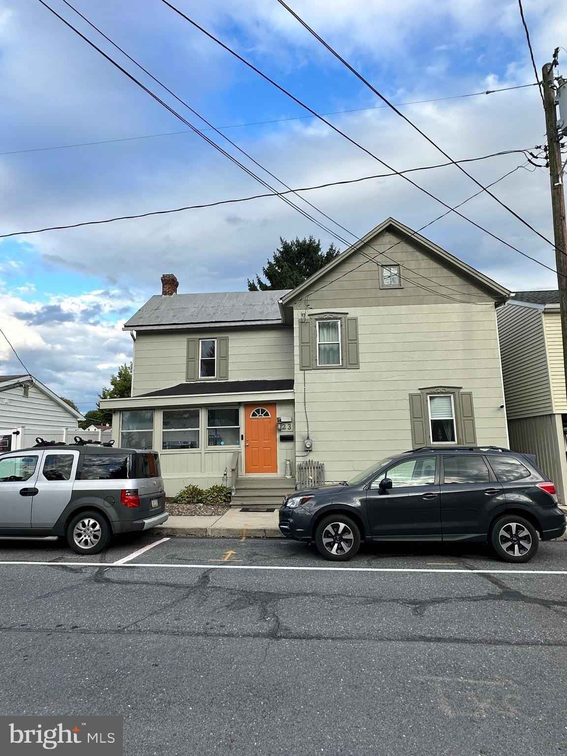 23 N JEFFERSON St  