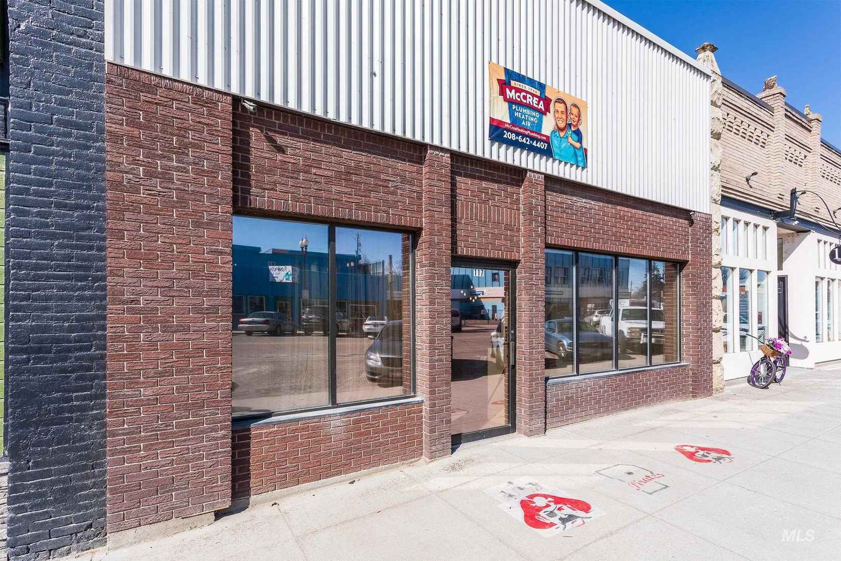 117 N Main St  
