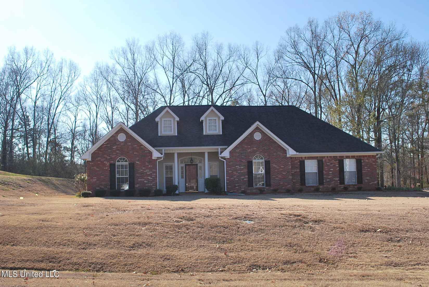 204 Seminole Cir  