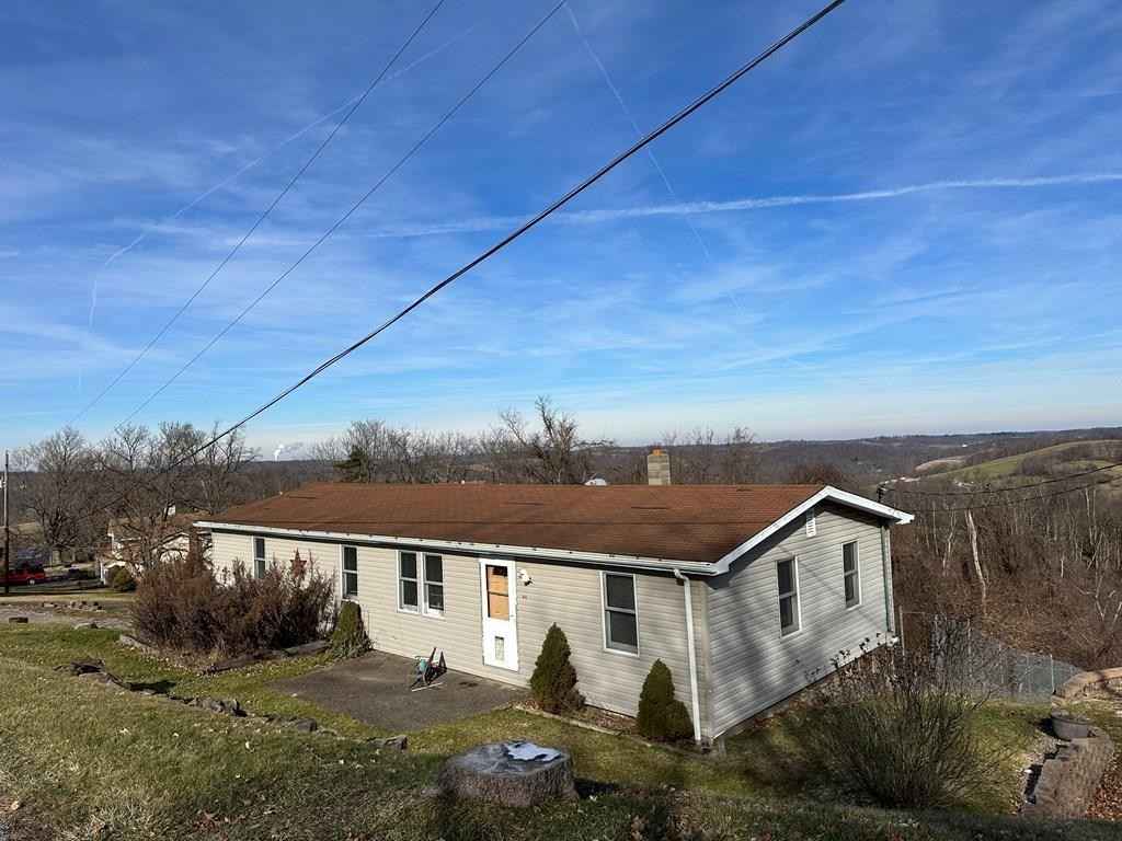 64 Fitters Dr  