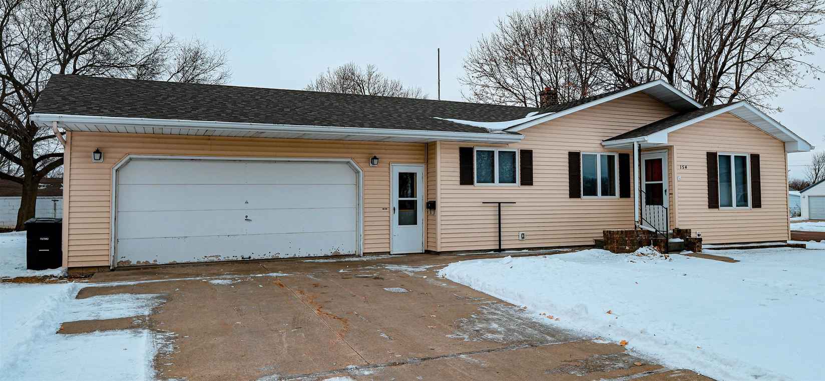 154 W Juniper  