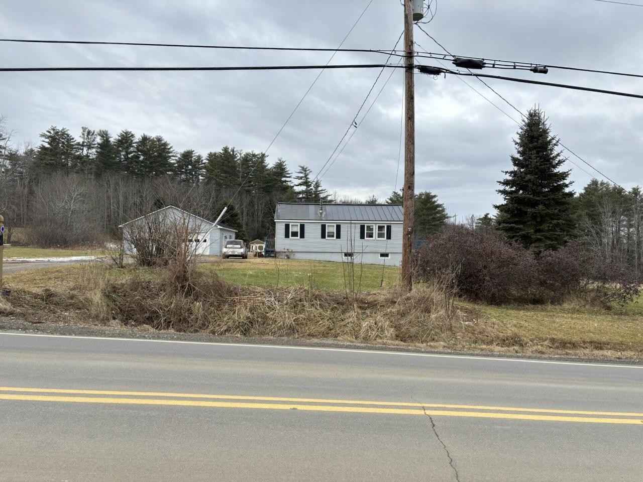 115 N North Searsport Rd Rd  