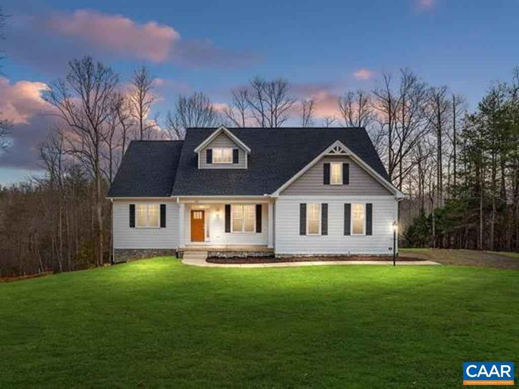 15A YATES CIR  
