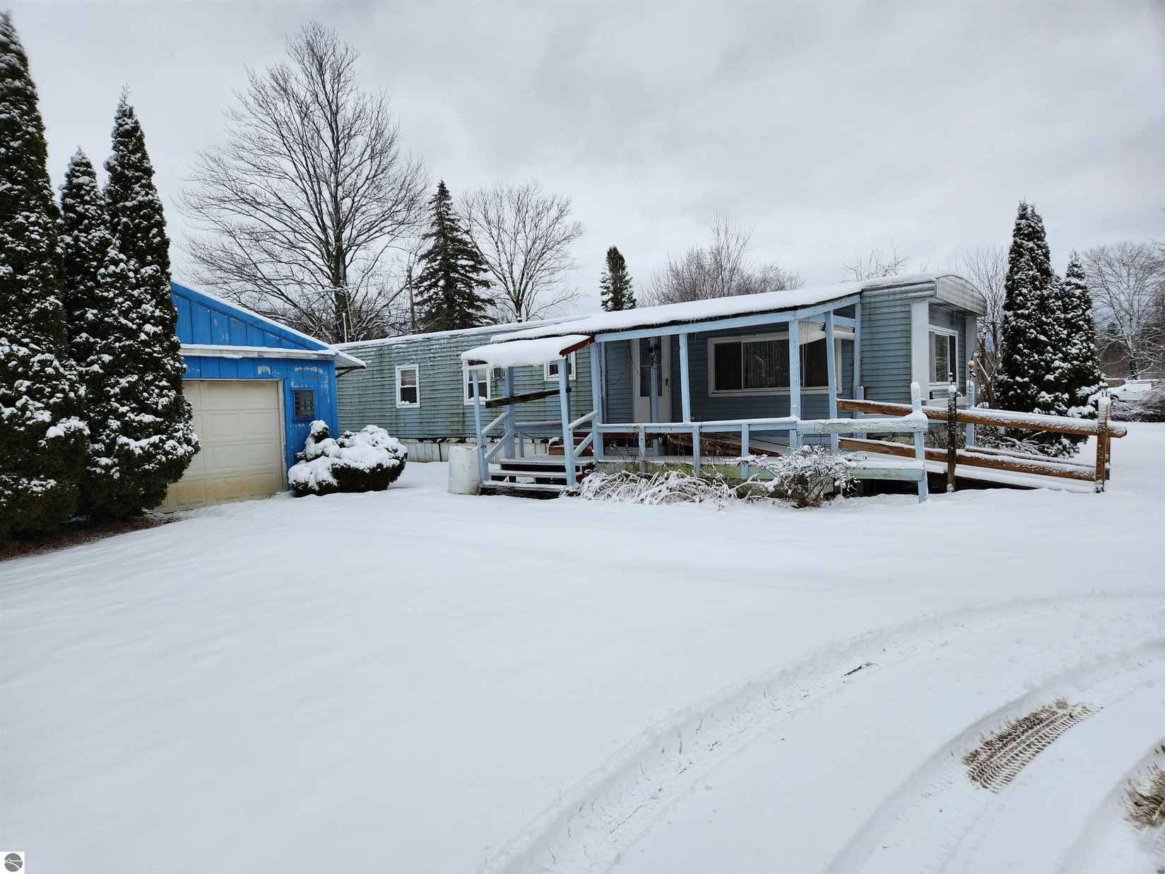 3605 Pierson  