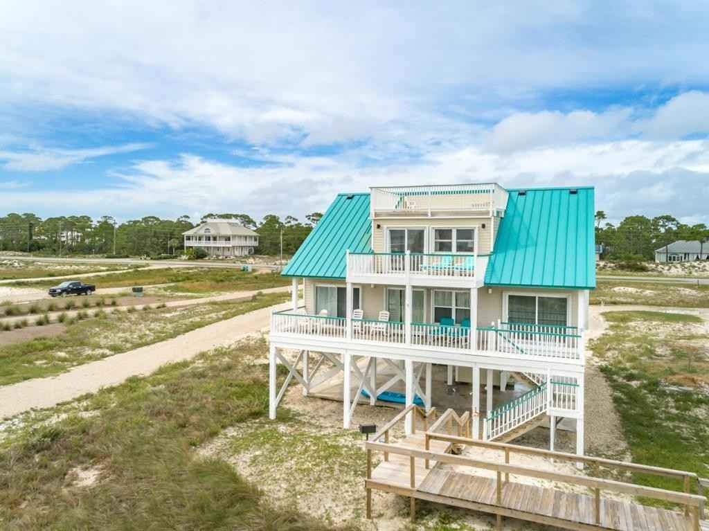 1200 E Gulf Bch Dr  