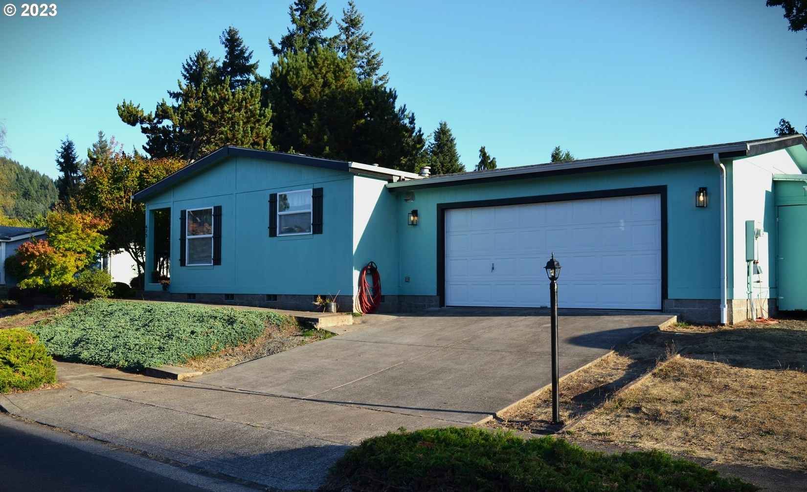 475 Kathleen DR  