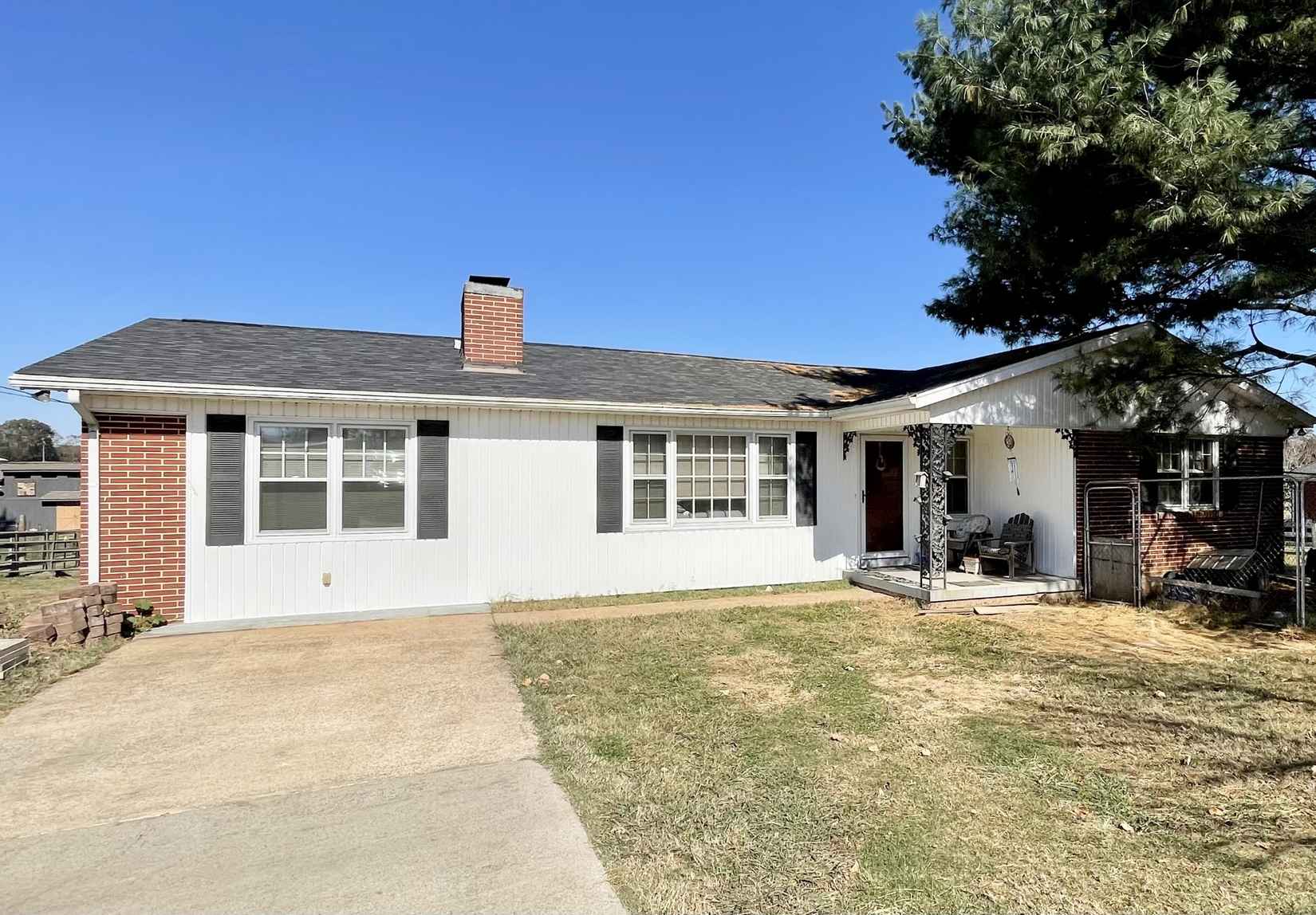 2739 Greens Ml Rd  