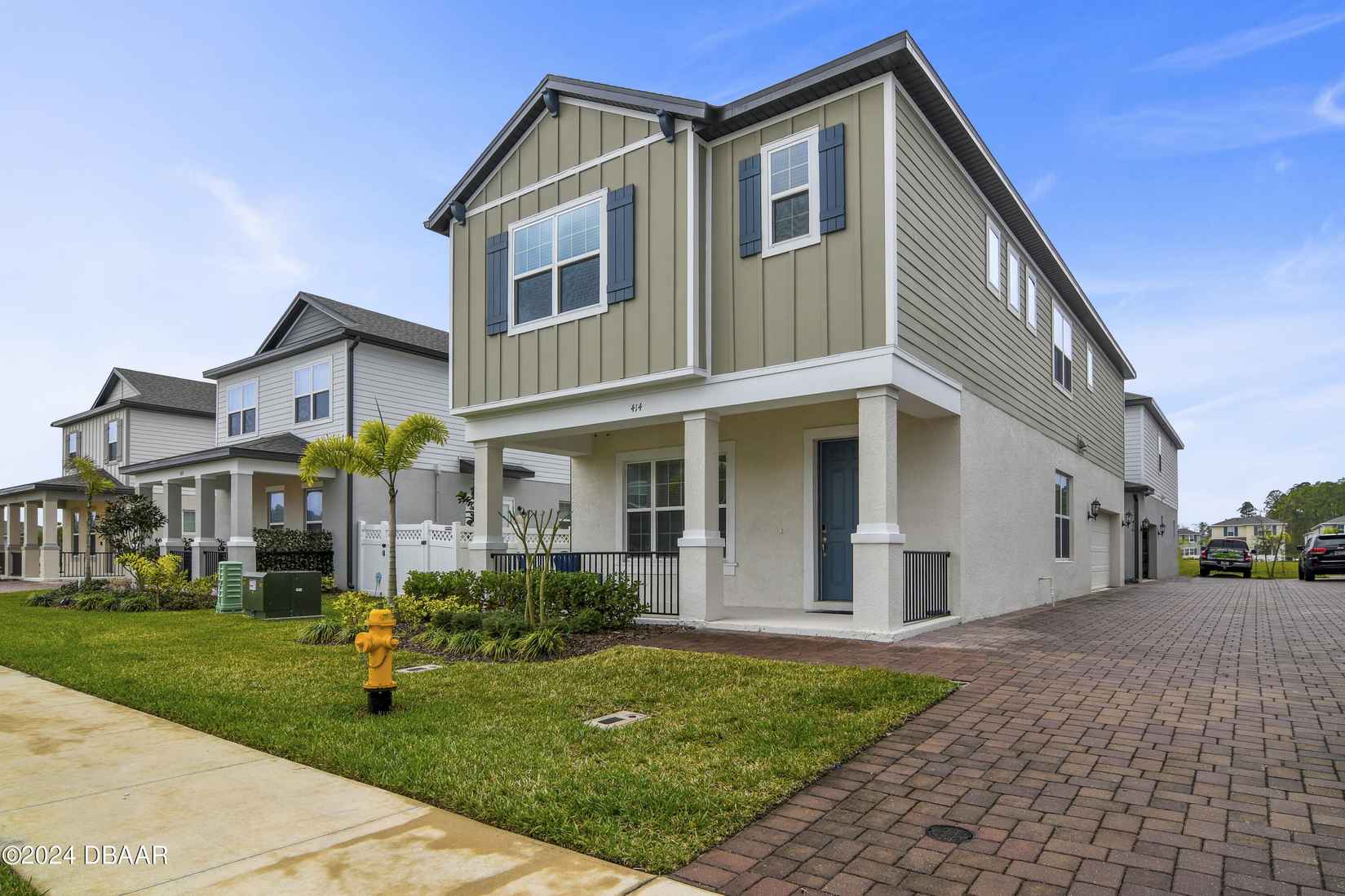 414 Venetian Palms Blvd  