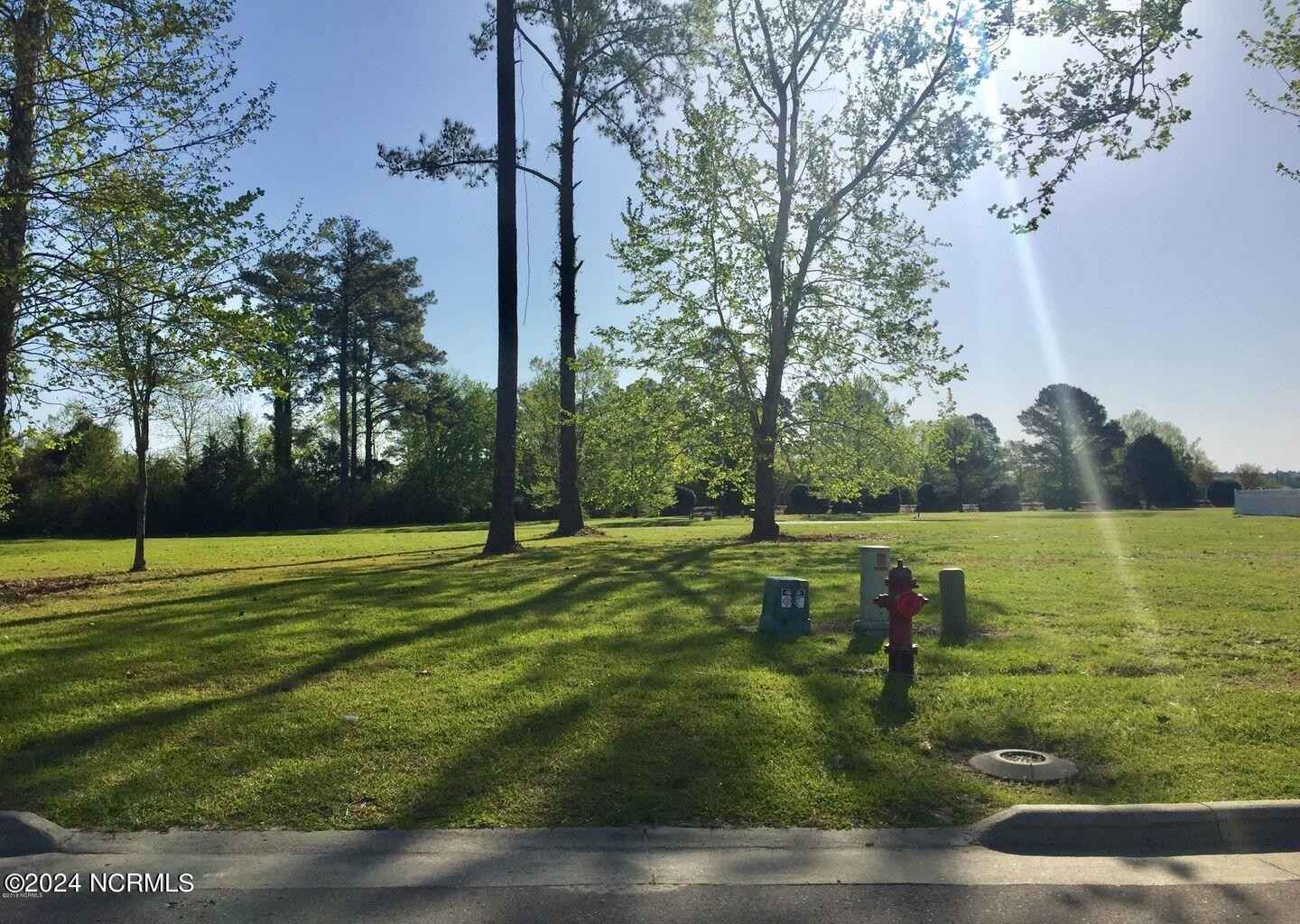 128 Shoreview Dr  