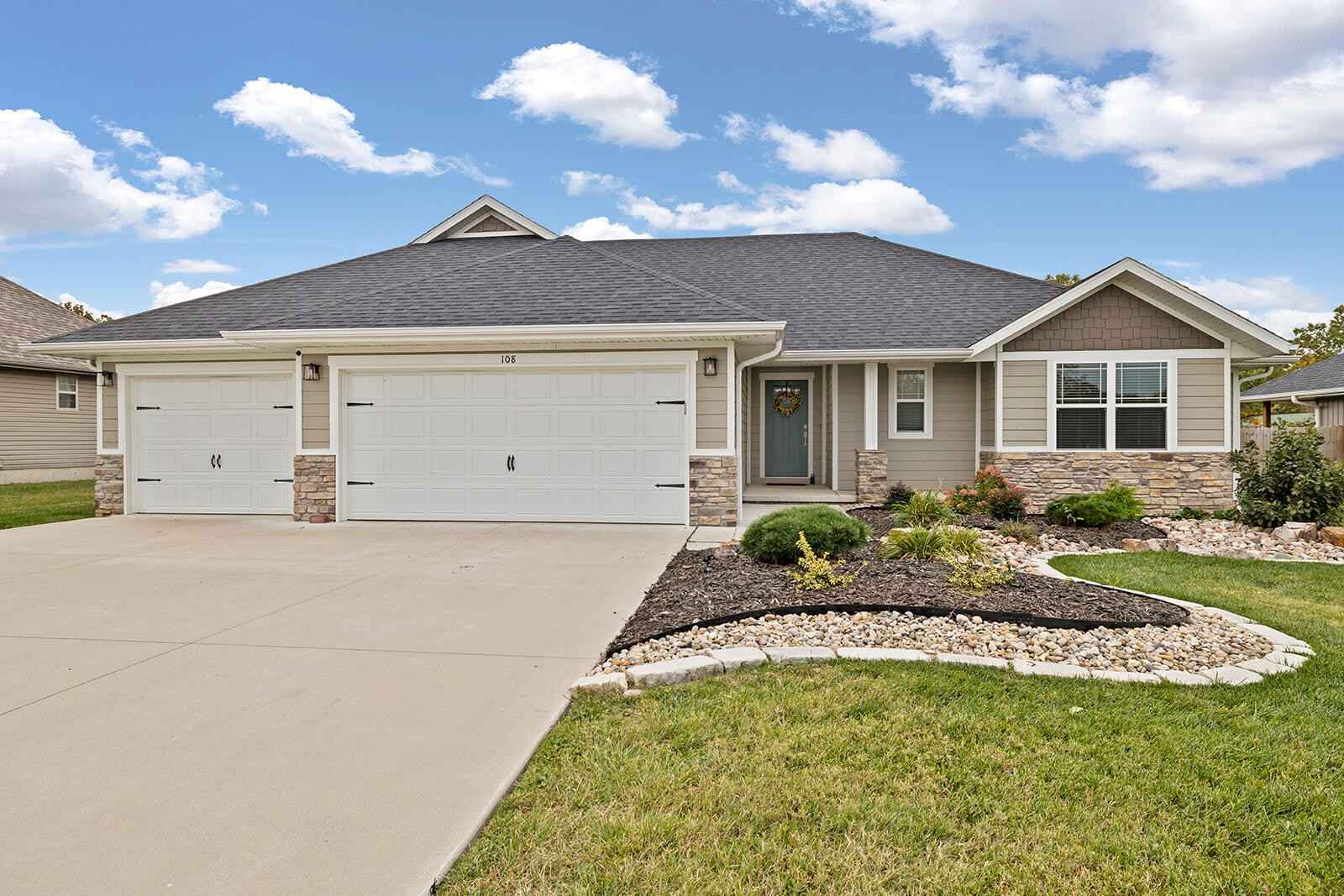 108 East Sally Ln  
