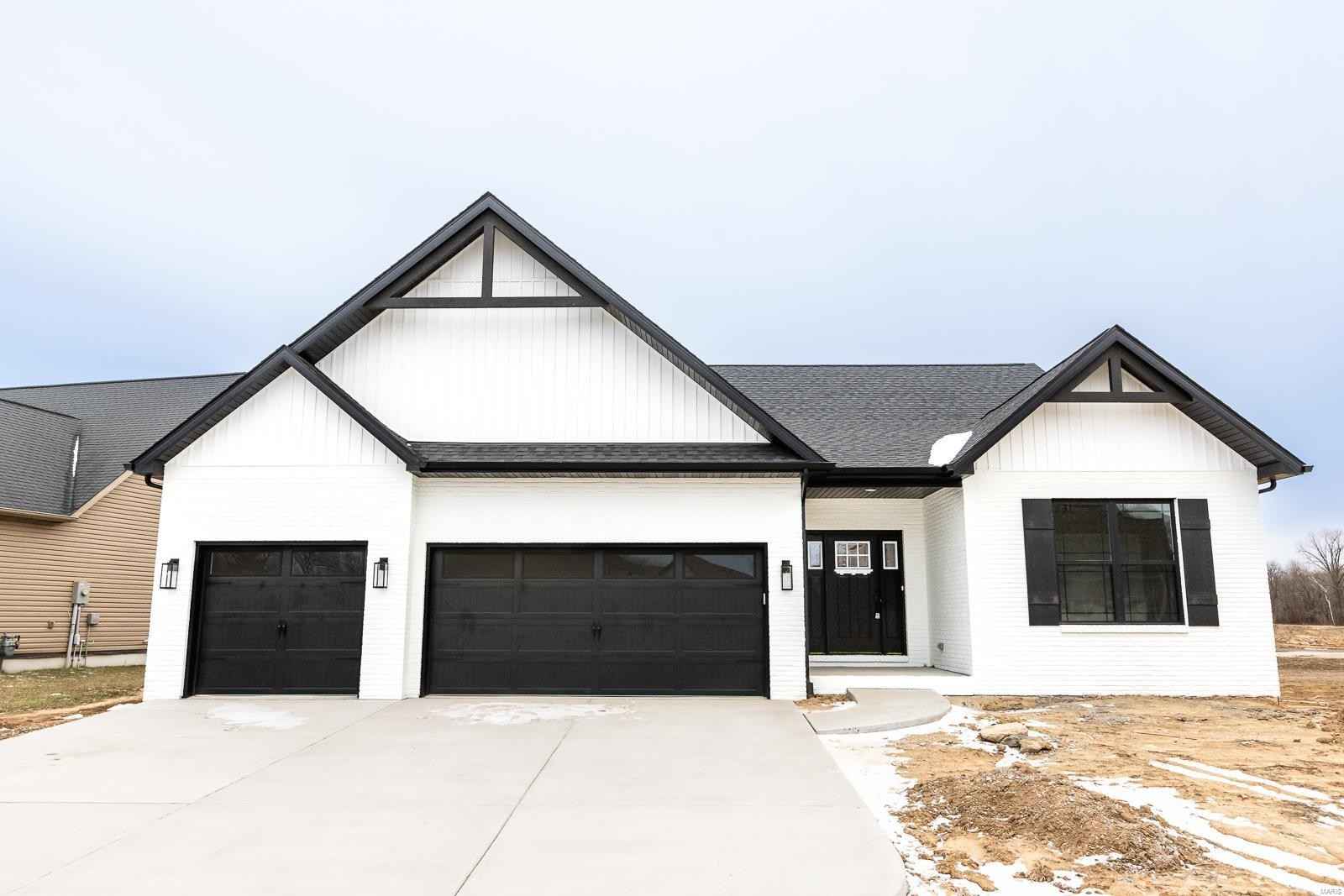 704 Daniel Dr  
