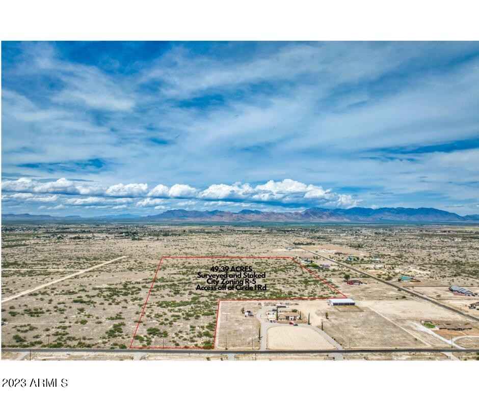 49 39 Acre City Limits Willcox --  