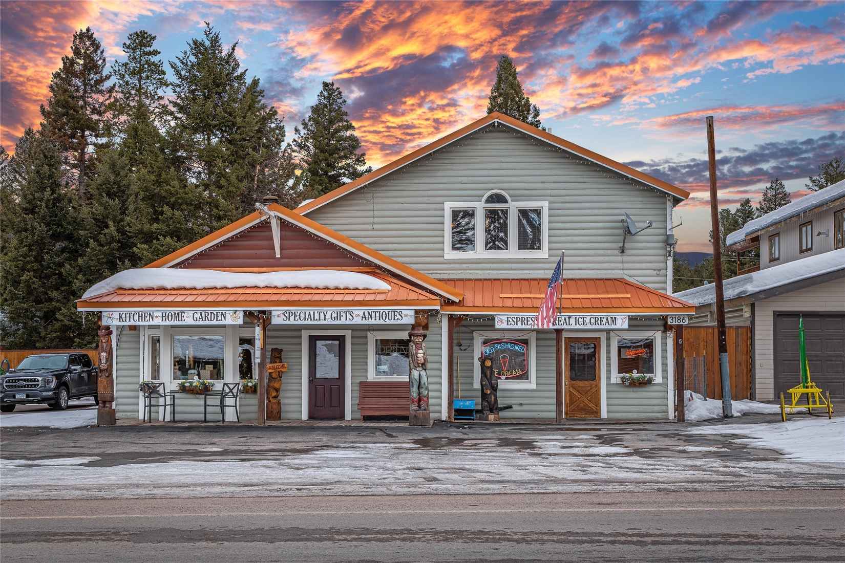 3186 HWY 83 N  