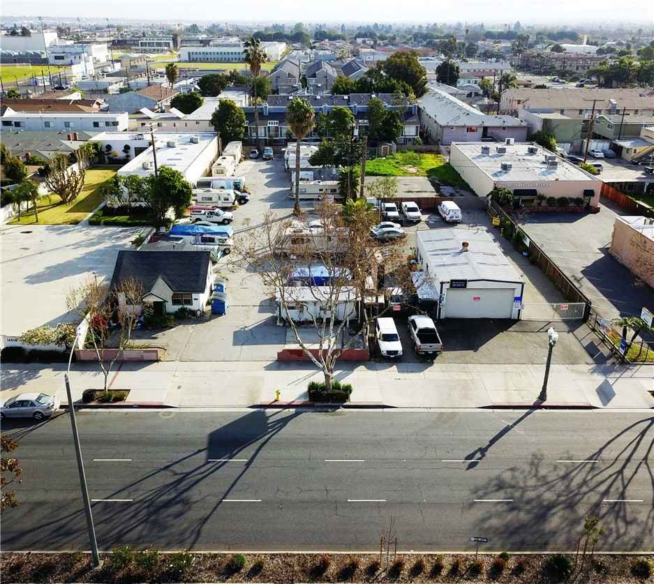 14600 Hawthorne Blvd  