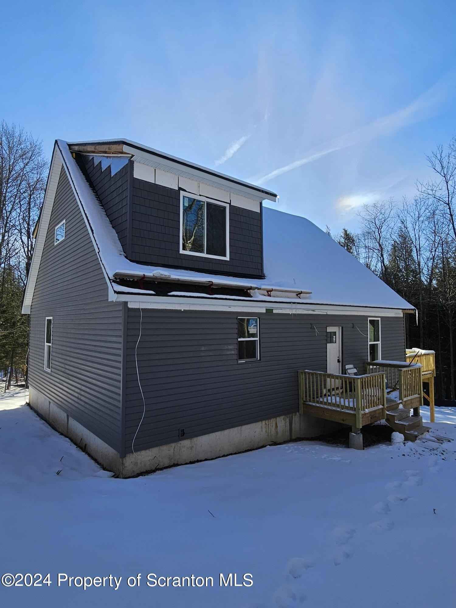382 Jubilee Rd  