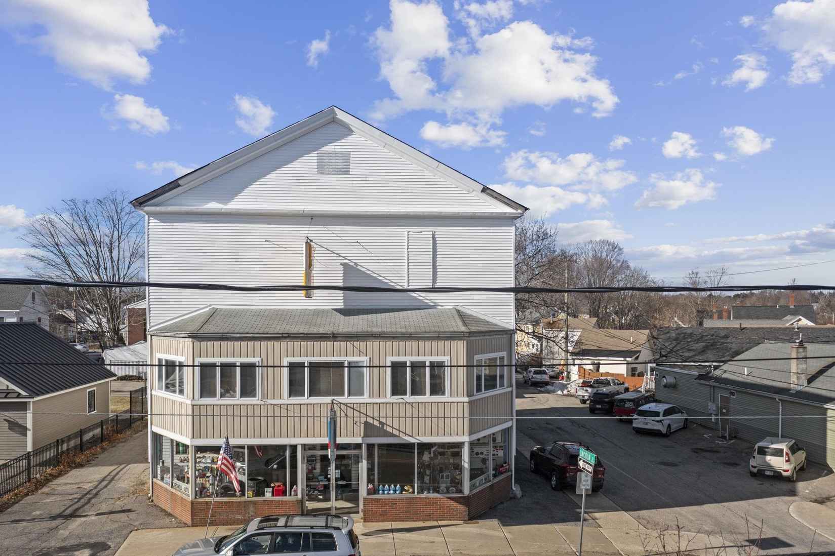 9 CHESTNUT ST  