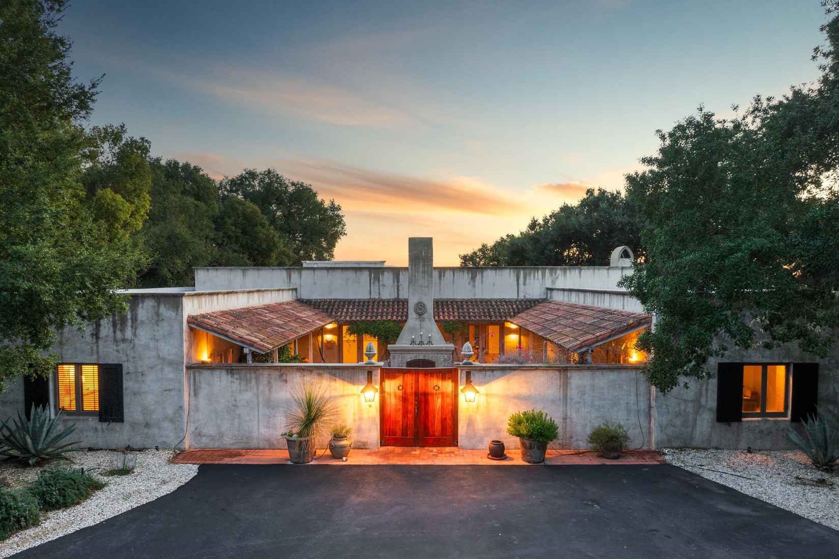 3595 W Oak Trl Rd  