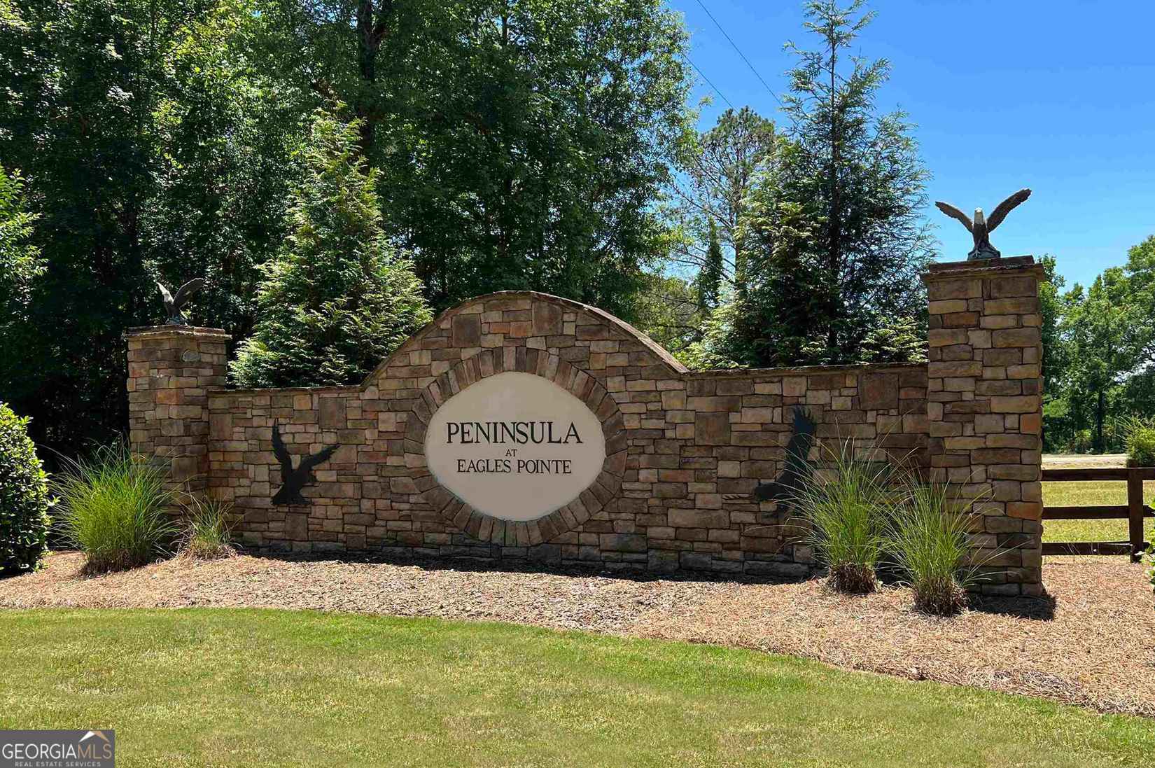 140 Peninsula  