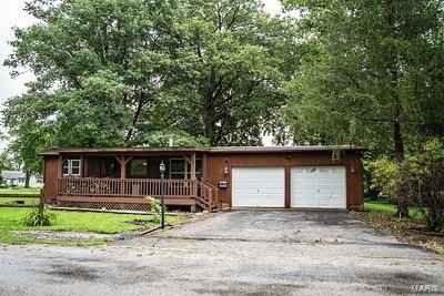 711 South Bess Ave  