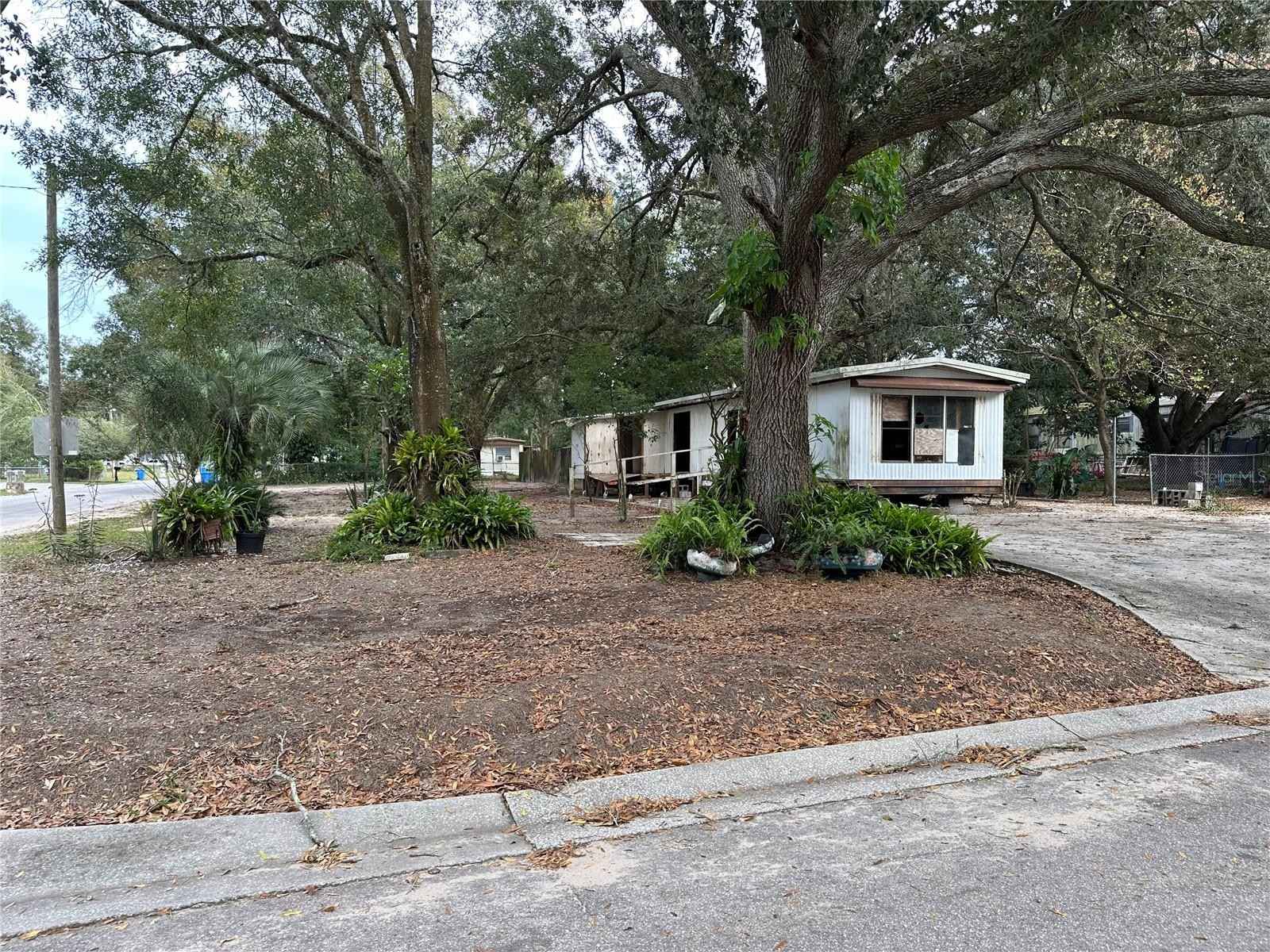 204 W Tennessee Ave  