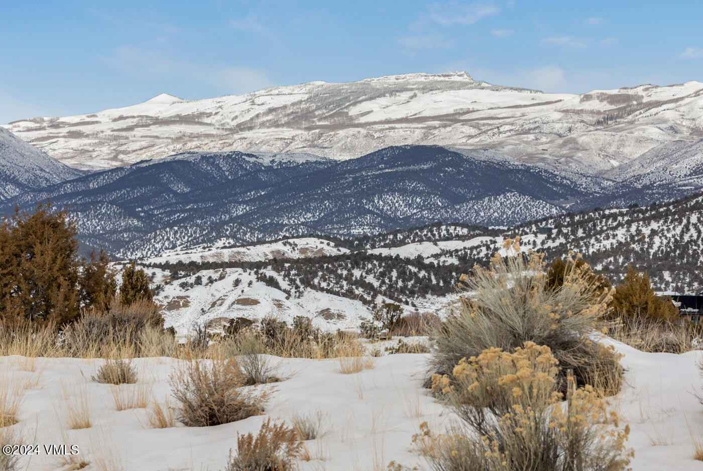 2578 E Haystacker Dr  