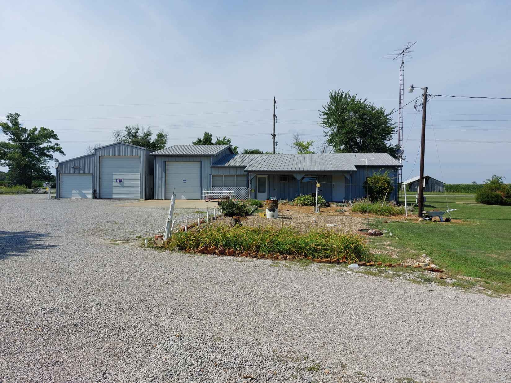 9773 E IL Hwy 148  