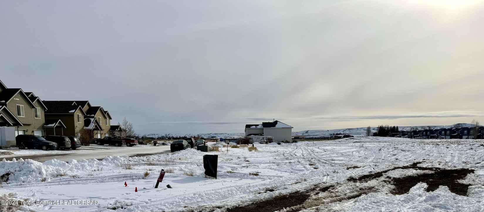 LOT 4 SOUTH COULTER  