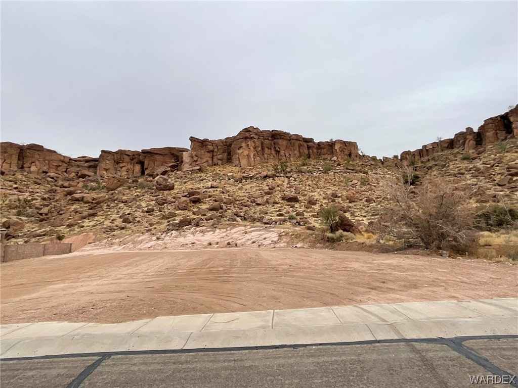 Lot 16 Country Clb Dr  